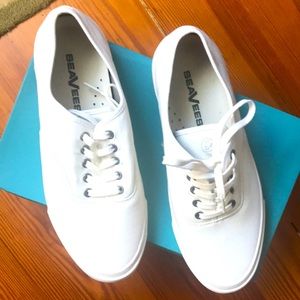 SeaVees Men’s Canvas Sneakers